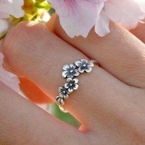 VTG Style margarita flowers 🌸 rings sz 6